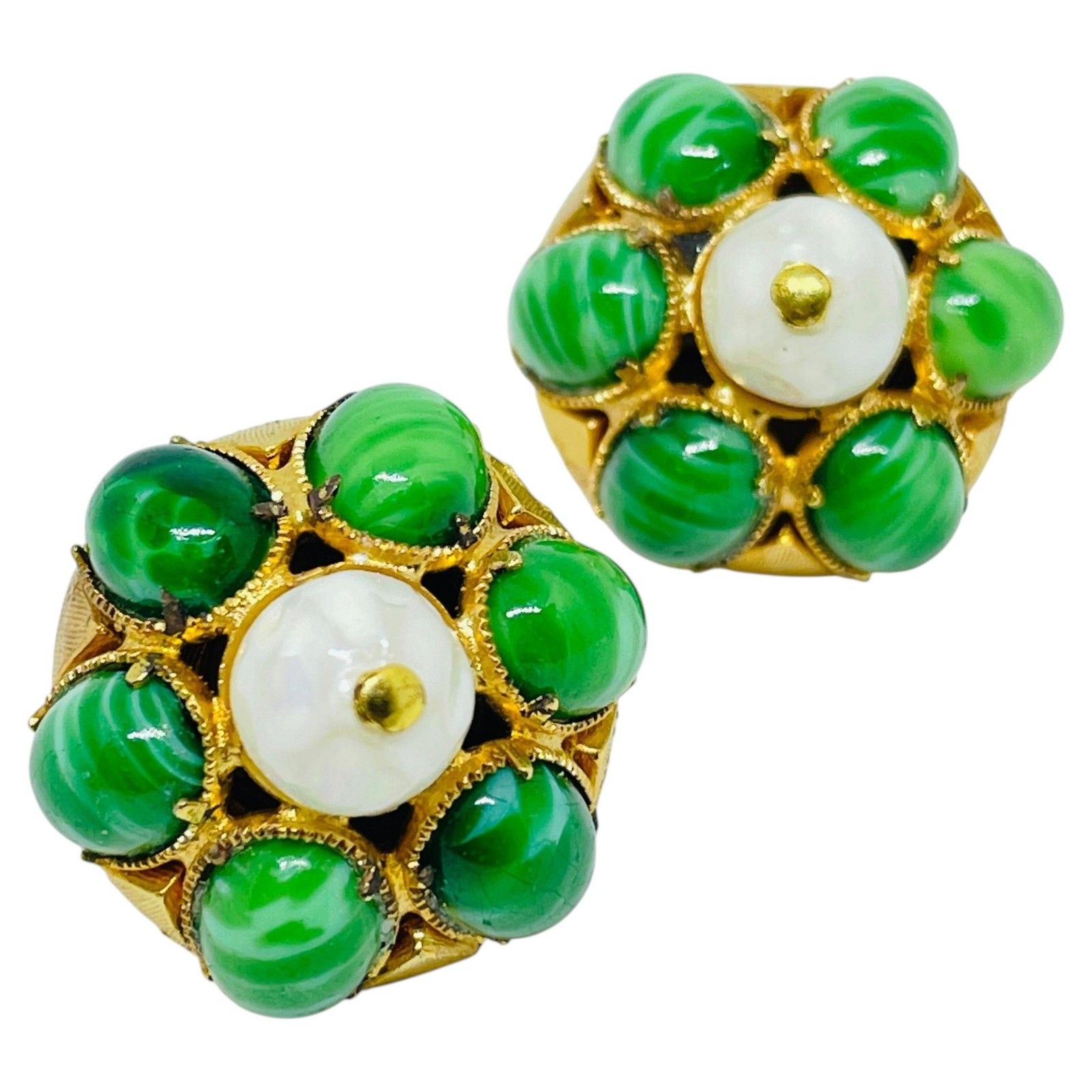 Vintage Trifari Crown Green Jade Glass Designer Clip On Earrings